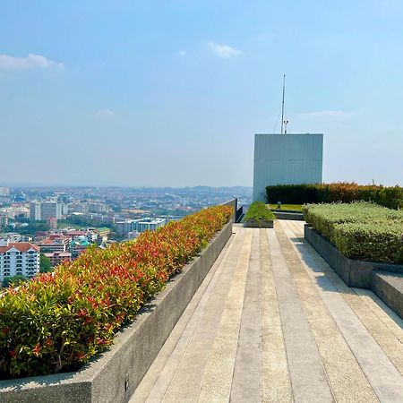 Sea View Pattaya Beach @The Base Central パッタヤー エクステリア 写真