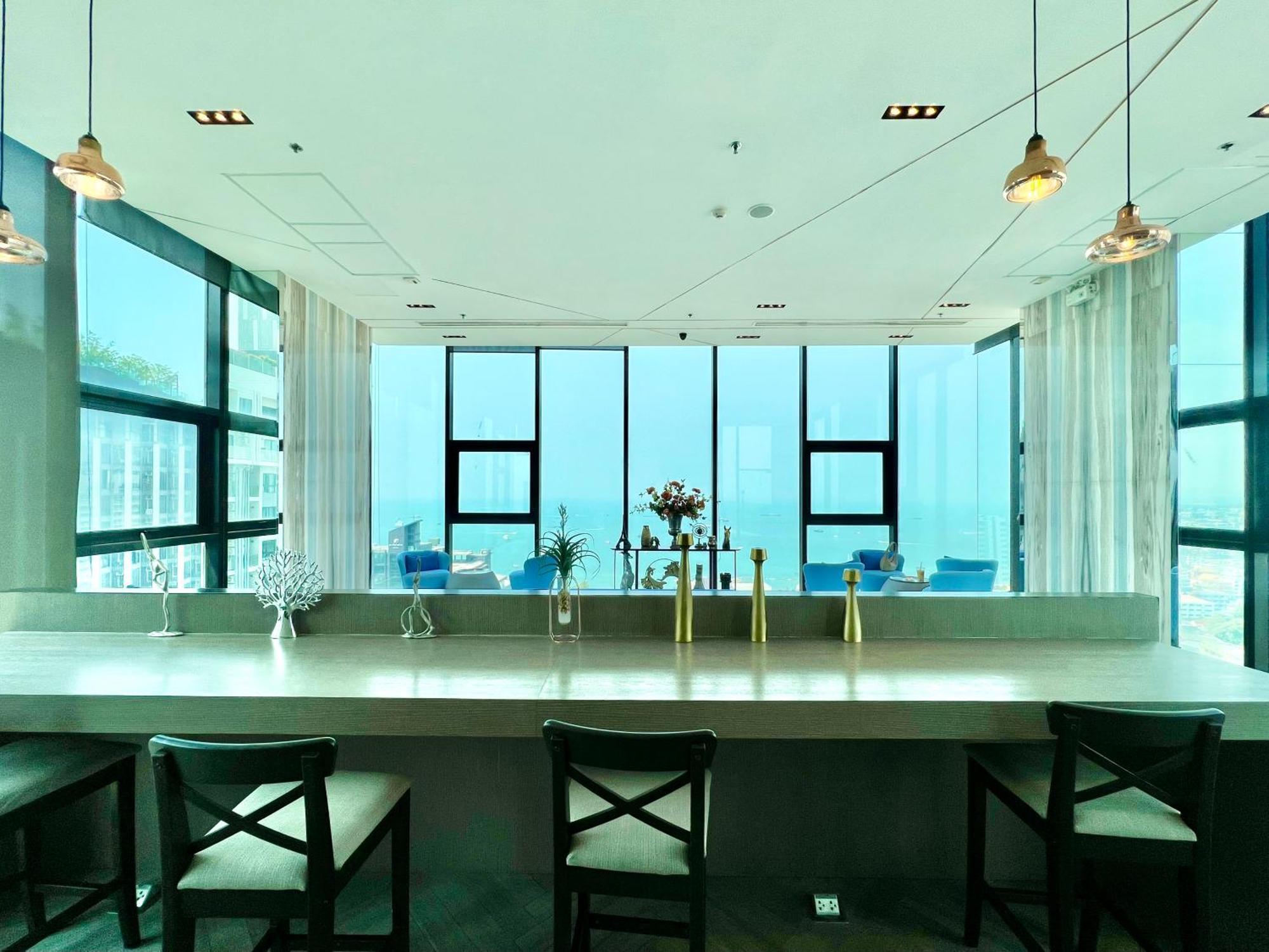 Sea View Pattaya Beach @The Base Central パッタヤー エクステリア 写真