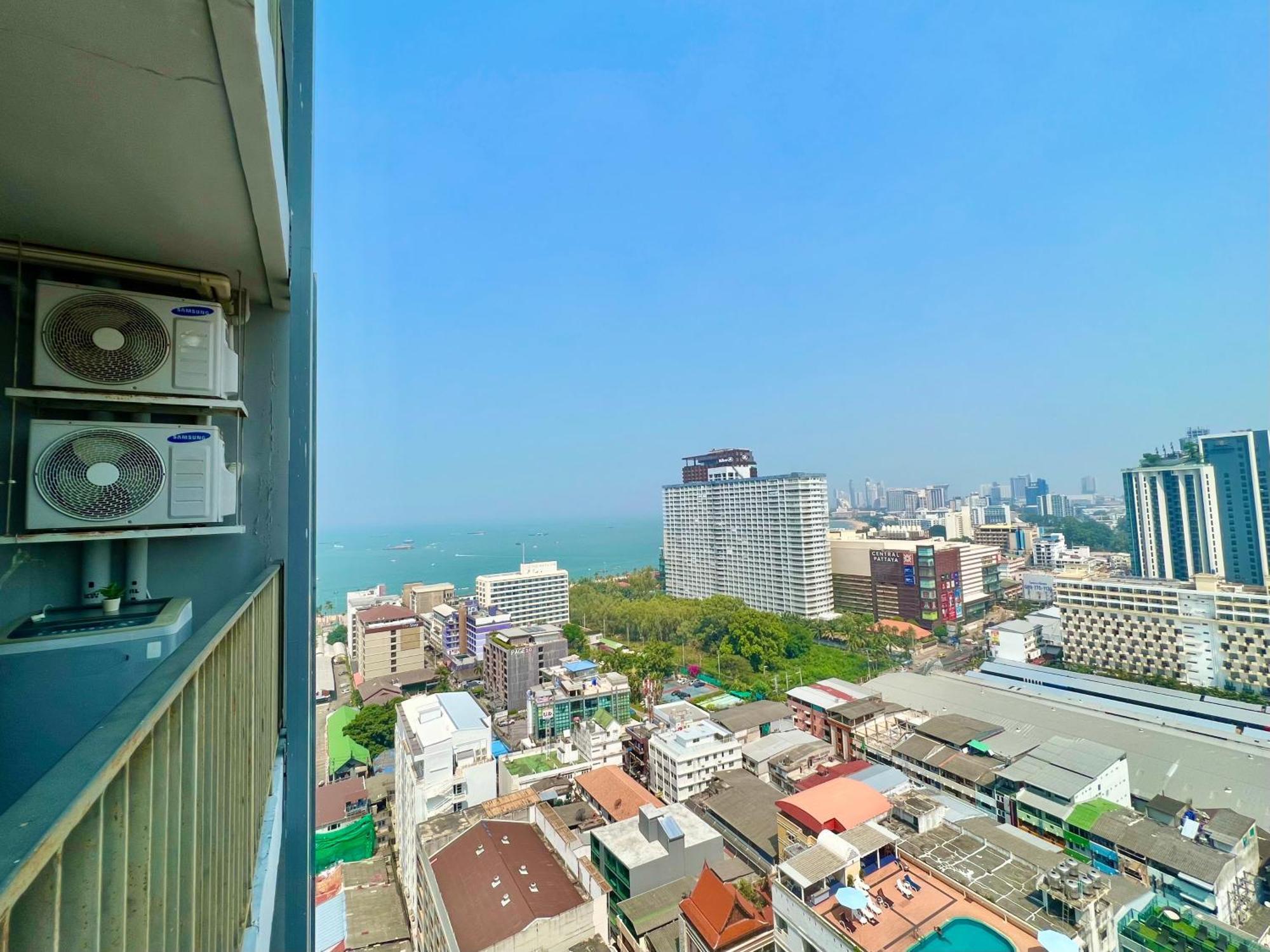 Sea View Pattaya Beach @The Base Central パッタヤー エクステリア 写真