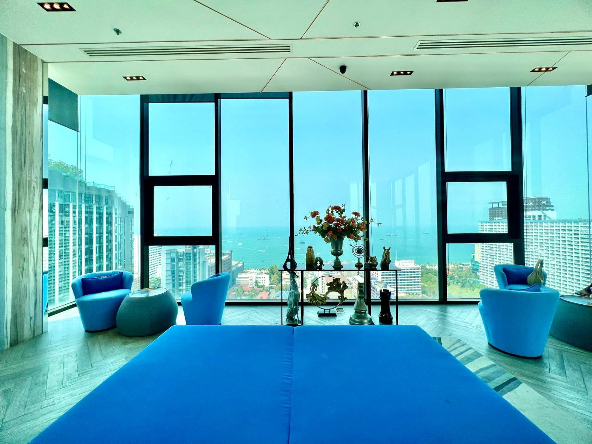 Sea View Pattaya Beach @The Base Central パッタヤー エクステリア 写真